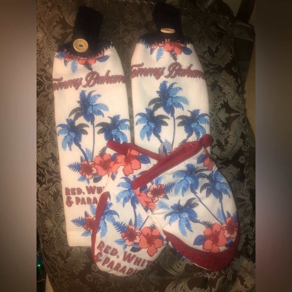 Tommy Bahama Kitchen Set